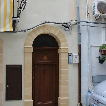 Apartamento Domus Cephaledium *